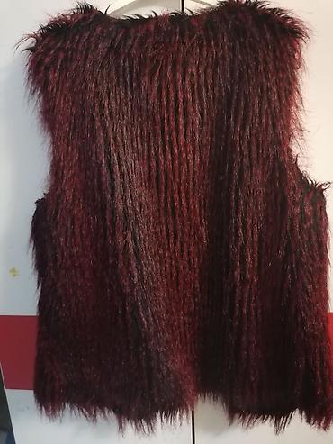 Sviterlər: Подходит на 40-42. Bir az qarın olan adama çox gəşəng — 17