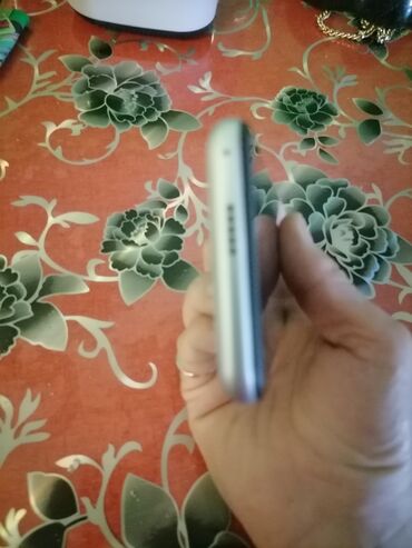 Samsung: Samsung Galaxy S21, bоја - Crna, Dual SIM na lalafo.rs — 8 Samsung: Samsung Galaxy S21, bоја - Crna, Dual SIM — 8