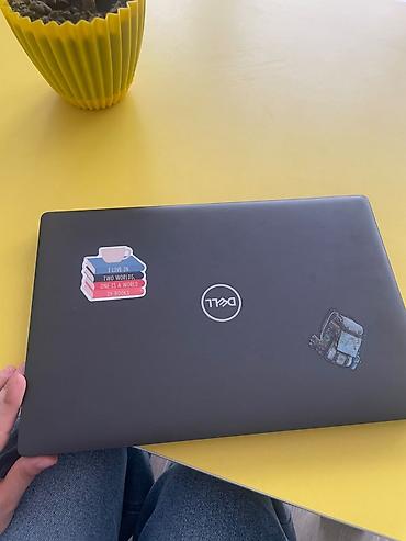 ipohone 14: Dell Latitude 5400 noutbuku Xüsusiyyətlər: - Ekran: 14" mat panel — 3