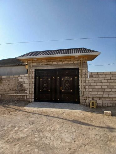 Баку, Бина, 135 м², 3 комнаты, Без бассейна, Комби, Газ, Электричество