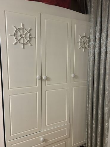 Beşiklər: Oğlan və qız üçün, Dördbucaq, Beşik, Dəstsiz, Matrassız, Yellənmə mexanizmsiz — 11