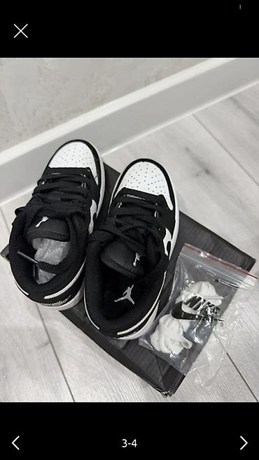 кроссы: Детские кроссовки Nike, 28 размер (US 11C / UK 10.5 / EUR 28 / стелька — 2