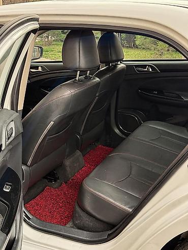 BYD: BYD E5: 2019 г., Электромобиль — 9