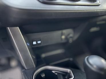 Toyota: Toyota RAV4: 2017 г., Автомат, Бензин, Кроссовер — 13
