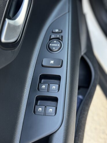 Kia: Kia Stonic: 2018 г., 1.6 л, Автомат, Дизель, Хэтчбэк — 11