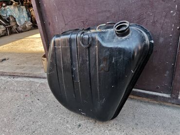 Auto delovi: Rezervoar Lada 7 Riva. Polovno, ocuvano. Skinuto sa rastavljenog — 2