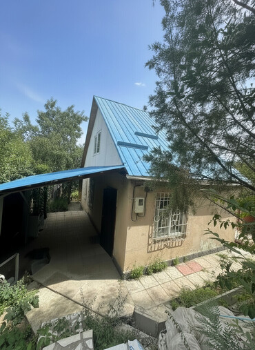 Продажа домов: Дача, 40 м², 2 комнаты, Собственник, Старый ремонт — 2