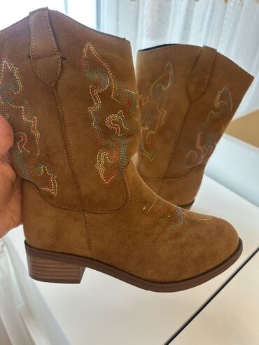 женские зимние замшевые ботфорты: Uşak üçün kovboy üslublu botlar - Rəng: isti qəhvəyi/kamel -