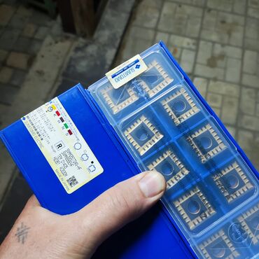 İstehsal avadanlığı: Dəzgah alətləri və kəsici lövhəciklər (freze və torna üçün) — 6