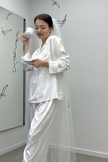 Пижамы: Женская пижама рынок Орто-Сай «Оберон» 1️⃣📍7 ряд 122 кон-р 2️⃣📍7 ряд — 18