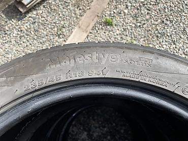 Унаа: Комплект шин Kumho Solus Majesty 9 - Размер: 235/45 R18 - Индекс — 4