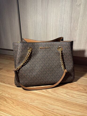женские сумки мешок: Çiyin çantası, Michael Kors, Yeni lalafo.az -da женские сумки мешок: Çiyin çantası, Michael Kors, Yeni
