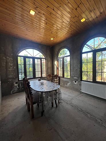 Həyət evləri və villaların satışı: Satış üçün həyət evi Ünvan Zabrat1 - Memarlıq: İki mərtəbəli, fasadı — 11