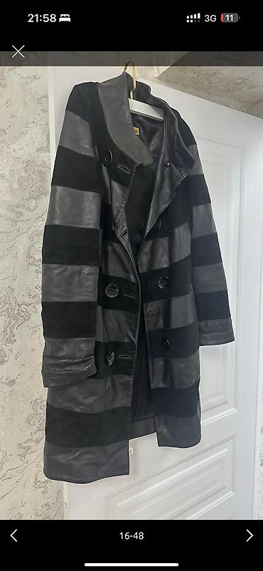 Брючные костюмы: Женская одежда, покупала в Дубаи/Италии, размер s/m/L до 42-44. Вся — 7