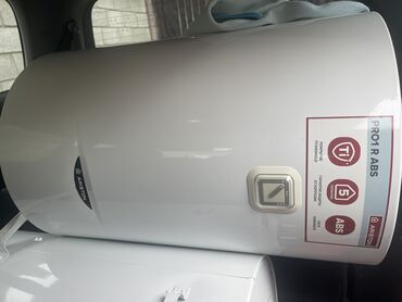 оборудование для мороженое: Водонагреватель Ariston 80 л