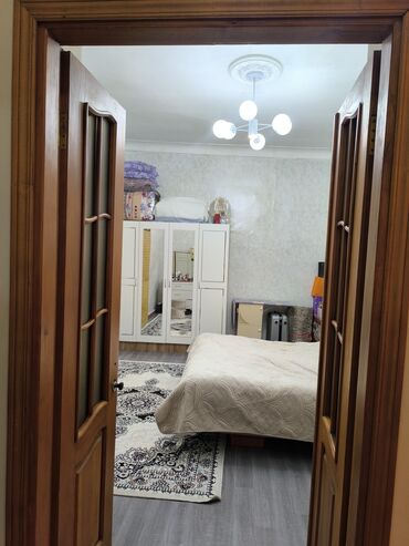 Həyət evləri və villaların satışı: Badamdar qəs. 3 otaqlı, 85 kv. m, Kredit yoxdur, Orta təmir — 9