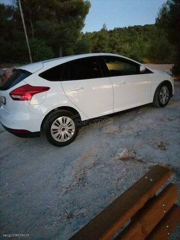 Ford: Ford Focus: 1.6 l | 2016 year | 160000 km. Hatchback