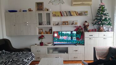 Komode: TV komoda od bele iverice 2.30m duzine. Moguca izrada i dugih — 14
