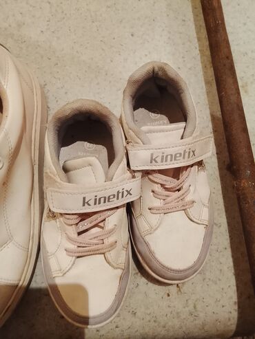 Uşaq ayaqqabıları: Kinetix uşaq idman ayaqqabıları - Brend: Kinetix - Model: Velcro
