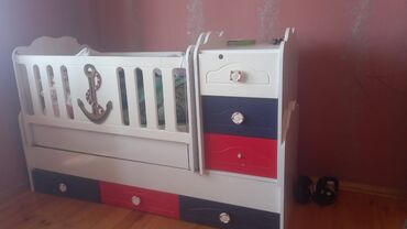 Oğlan və qız üçün, Dördbucaq, Beşik, Matras ilə
