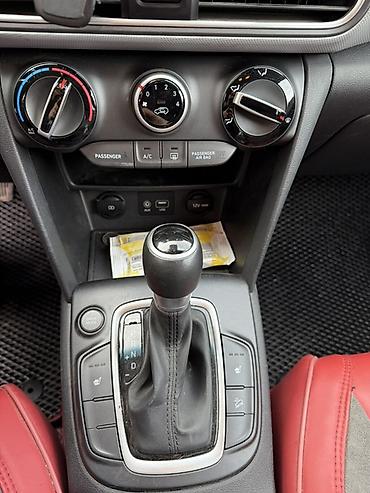 Hyundai: Hyundai Kona: 2019 г., 2 л, Автомат, Бензин, Кроссовер — 30