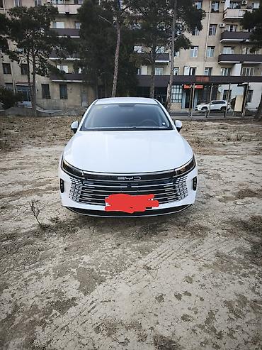 ef 10 bmw qiymeti: 2025 model BYD Destroyer 05 DM-i plug-in hibrid sedan - 2025-in sonu — 4