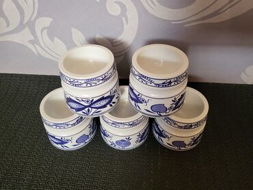 Kuhinjski setovi: Postolja nova za jaja cvibl mustra iz 70ih. Plasticna,retka postolja na lalafo.rs — 5 Kuhinjski setovi: Postolja nova za jaja cvibl mustra iz 70ih. Plasticna,retka postolja — 5