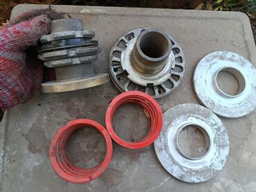 ремонт промышленного оборудования: Комплект деталей для раздвижных/распорных опор или крепежа труб/валов