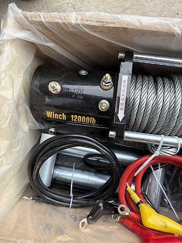 Аксессуарлар жана тюнинг: Лебедка электрическая 12V, тяговое усилие 12000 lb (около 5,4 т) — 2