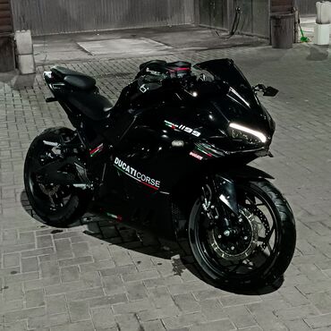 электронные мотоциклы: Электро-спортбайк Ducati Panigal 1199s Черный-Глянцевый 84V 120A