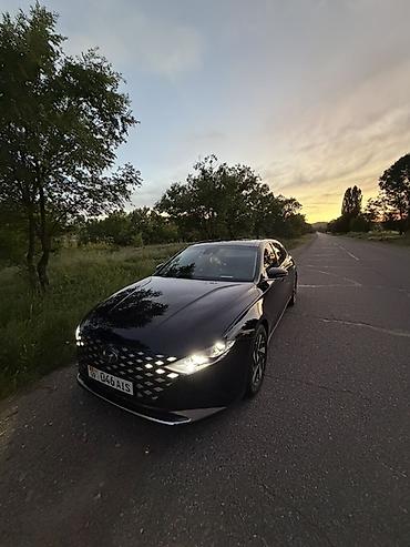 шторка камри 35: Hyundai Grandeur: 2022 г., 2.4 л, Вариатор, Гибрид, Седан — 9