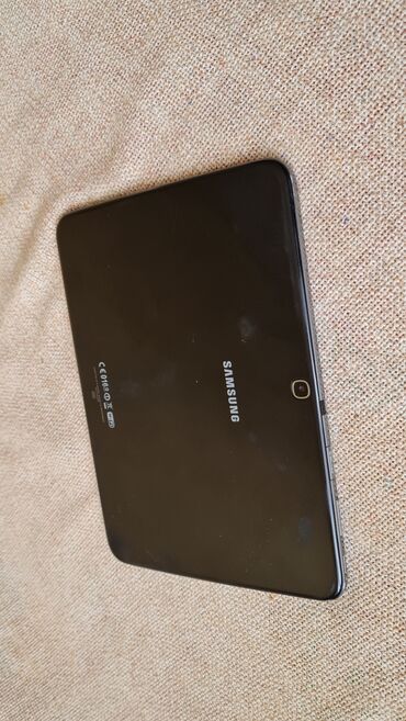 Tableti: Tablet samsung od 10.1 inca ispravan sve ko nov, cena 6000.dinara — 5