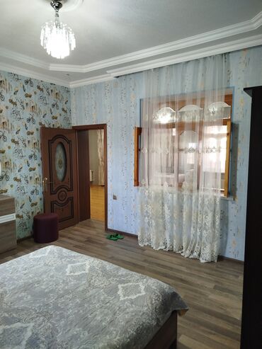 Həyət evi alıram: Maştağa qəs. 6 otaqlı, 217 kv. m, Kredit yoxdur, Yeni təmirli