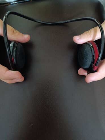 акустические системы beats с пультом ду: Беспроводные наушники Beats Powerbeats, разработанные для активного