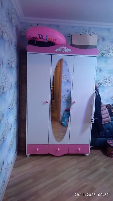 Qonaq otağı dəstləri: Masa və oturacaqlar — 12