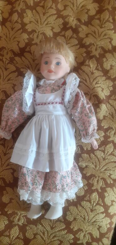 детский песок: Продаю колекционную куклу привезенная из Германии высота 45 см кого