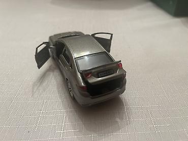 nerf satisi: Metal miniatur avtomobil modeli – Ford Mondeo sedan - Kolleksiya üçün — 4
