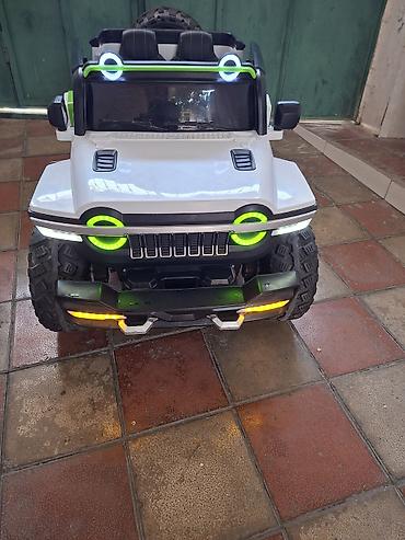 jeep wj: Uşaq elektrik maşını – 4x4 off-road jeep stili - Model: WN-1166 - — 1