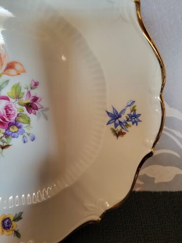 Ostali antikviteti: Set trodelni Reuchenbach porcelan Nemacka 1968g+. Set je na lalafo.rs — 10 Ostali antikviteti: Set trodelni Reuchenbach porcelan Nemacka 1968g+. Set je — 10