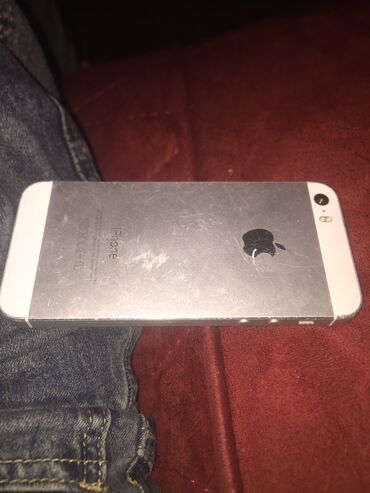 iphone 8s qiymeti: IPhone 6, 16 GB, Gümüşü, Barmaq izi, Simsiz şarj, Face ID