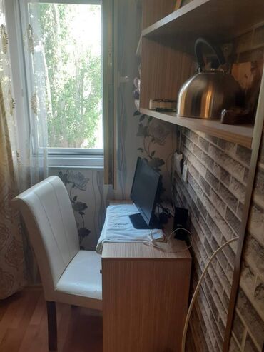 Uzunmüddətli kirayə mənzillər: ,Nesimi metrosunun yaninda 5 mərtəbənin,3-cü mərtəbəsində,2 otaqdan 3 — 4