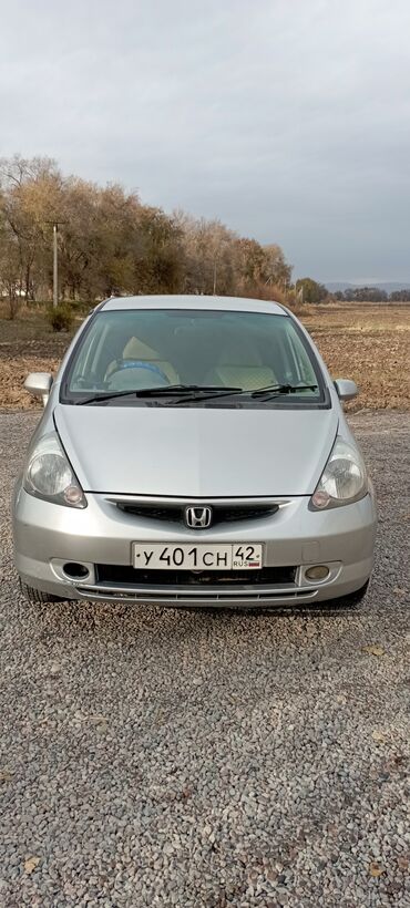 honda fit 3: Honda Fit: 1.3 л, Вариатор, Бензин