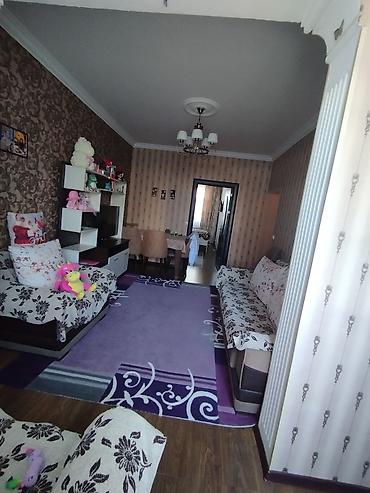 memar ecemi: Bakı, 5-ci mikrorayon, 2 otaqlı, Köhnə tikili, m. Memar Əcəmi, 54 kv. m — 2