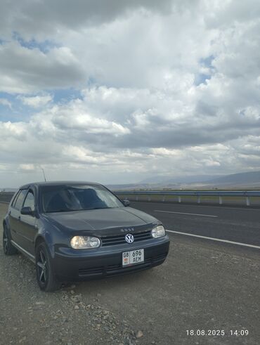 сиденья голф: Volkswagen Golf: 2000 г., 1.4 л, Механика, Бензин, Хэтчбэк