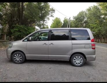 панель торпедо камри 30: Toyota Noah: 2002 г., 2 л, Автоматические, Бензин, Минивэн