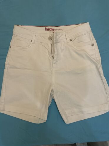 kişilər üçün yay şortları: Women's Short L (EU 40), M (EU 38), цвет - Белый