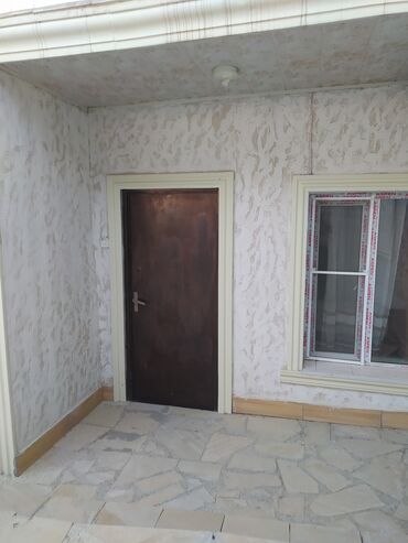 дома в баку продажа: 1 otaqlı həyət evi – tam mebelli - Girişdə daş döşəməli eyvan, möhkəm