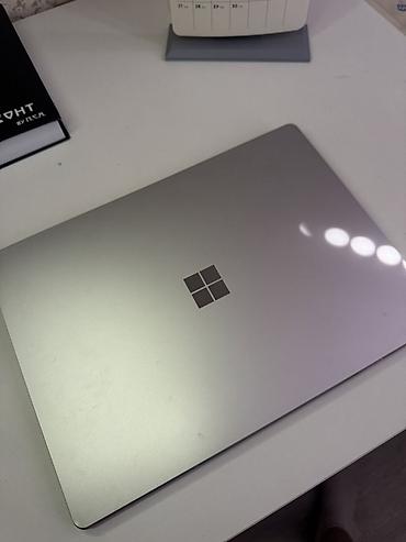 macbook pro m2 max: Ноутбук Microsoft Surface Laptop (серебристый, алюминиевый корпус) — 1