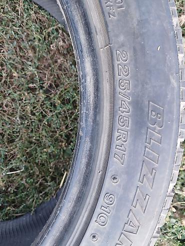 подушка самолёт: Пара зимних шин Bridgestone Blizzak - Бренд/модель: Bridgestone — 3