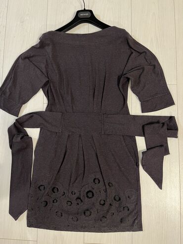 Cinslər: Gündəlik don, Midi, Dior, M (EU 38)